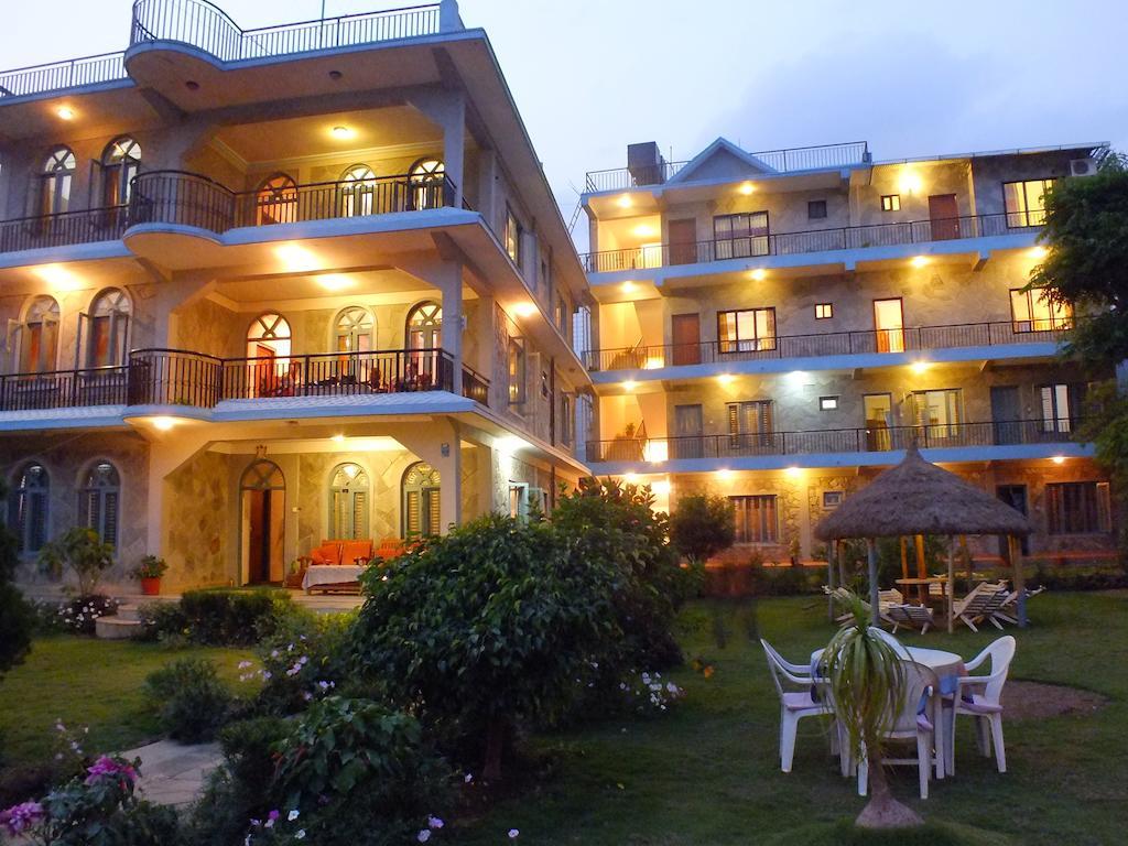 Hotel Greenland Pokhara Zewnętrze zdjęcie