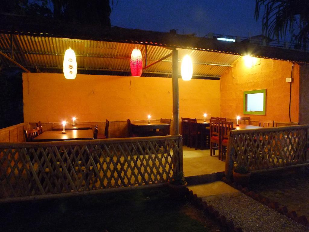 Hotel Greenland Pokhara Zewnętrze zdjęcie