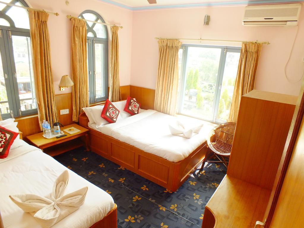 Hotel Greenland Pokhara Pokój zdjęcie